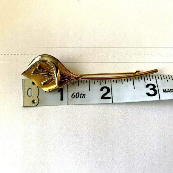 14 K yellow/white gold brooch flower shape